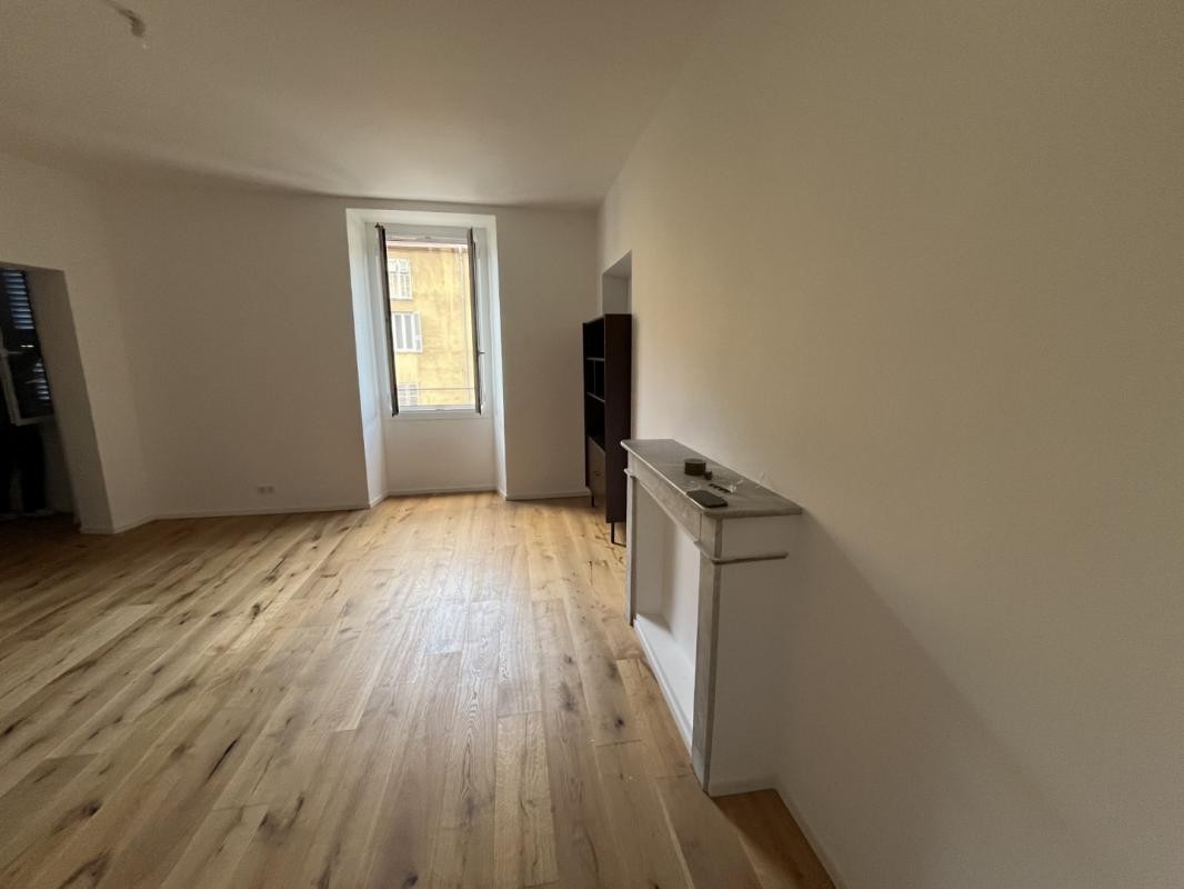 Location Appartement à Ajaccio 3 pièces