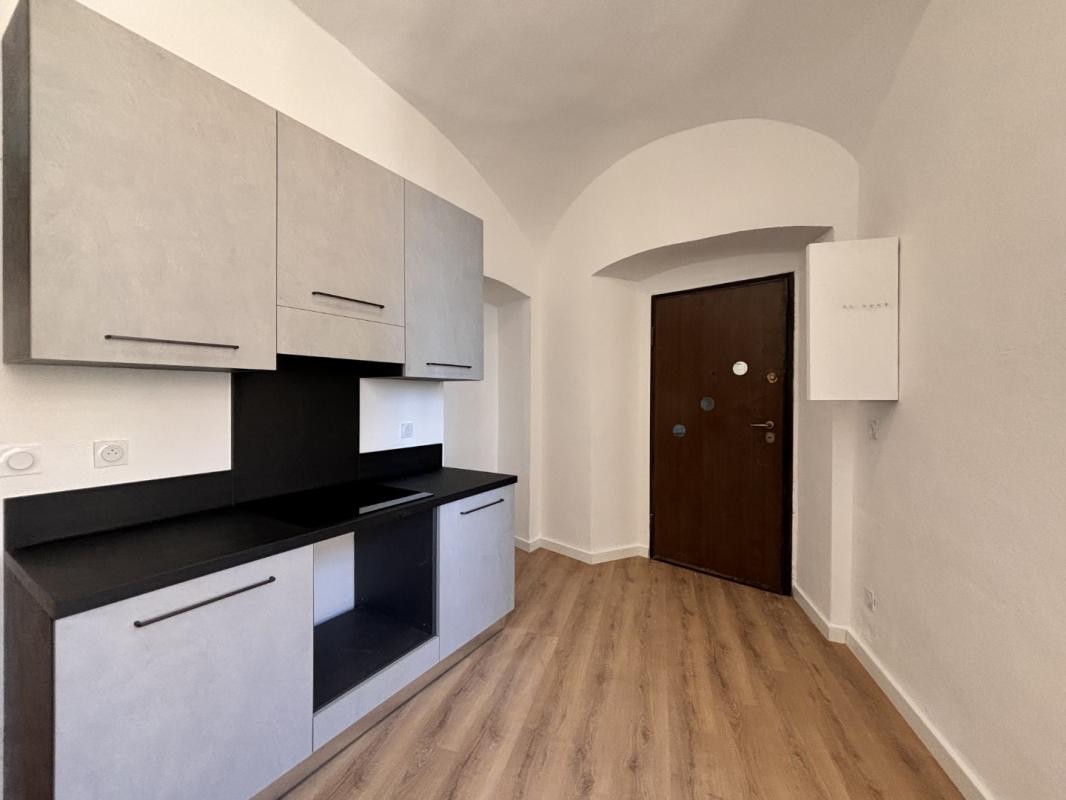 Location Appartement à Bastia 2 pièces