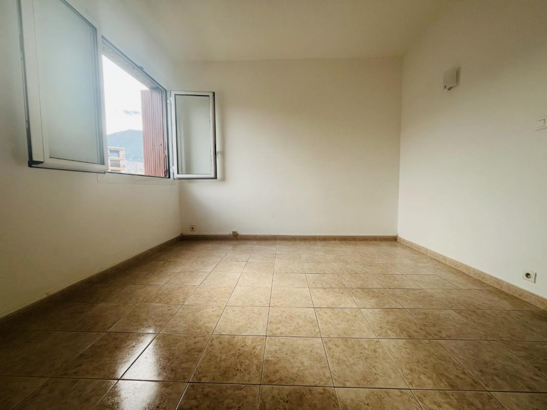 Location Appartement à Bastia 1 pièce