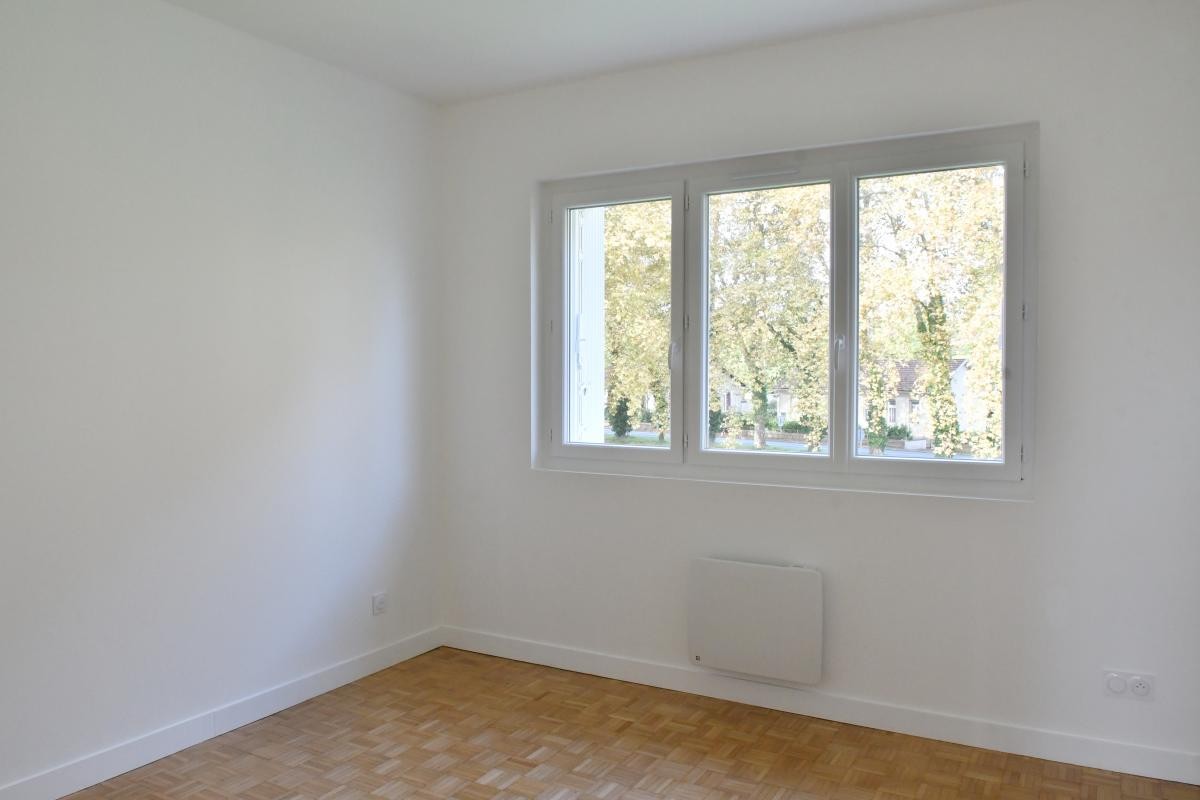 Location Appartement à Saint-Capraise-de-Lalinde 4 pièces