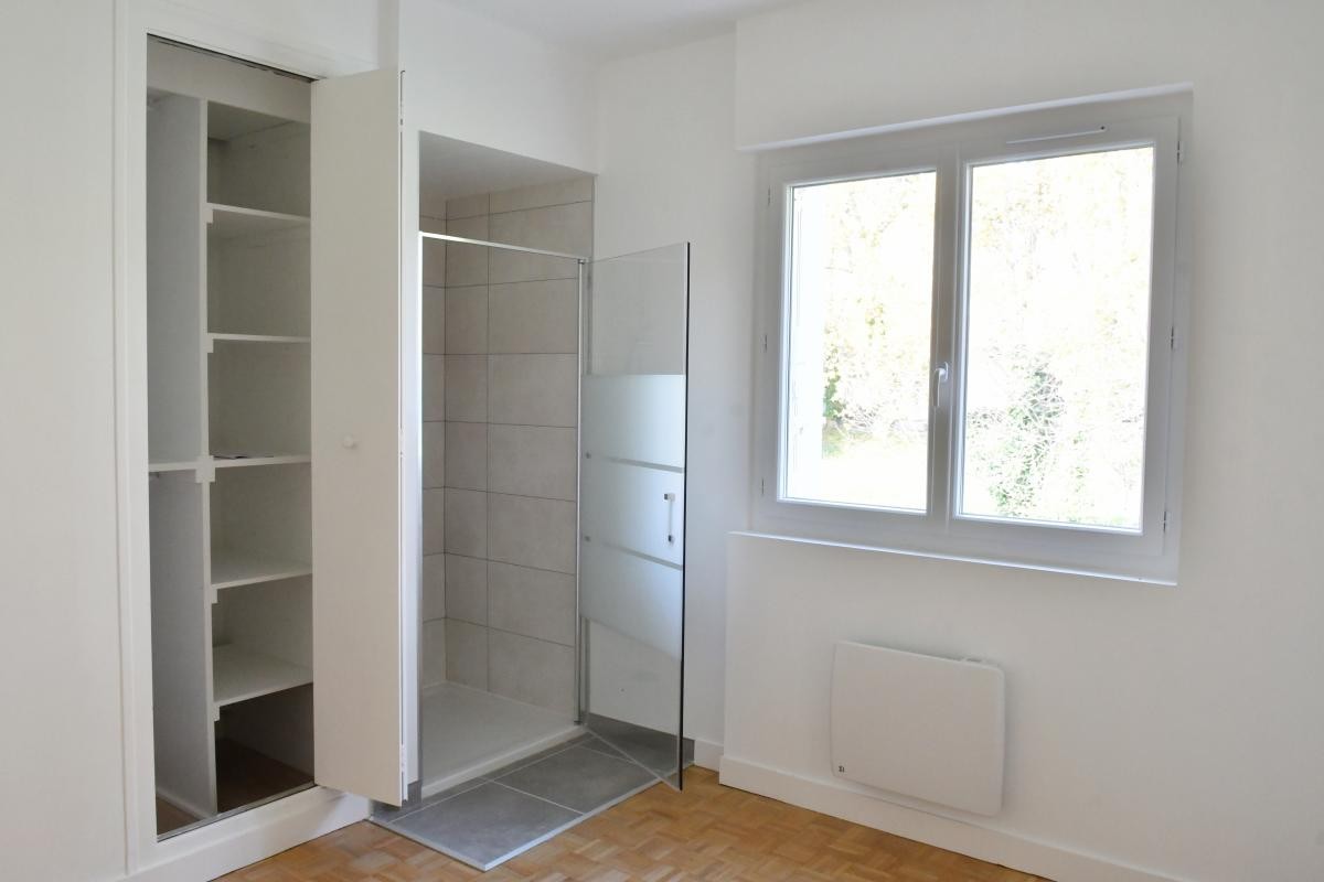 Location Appartement à Saint-Capraise-de-Lalinde 4 pièces