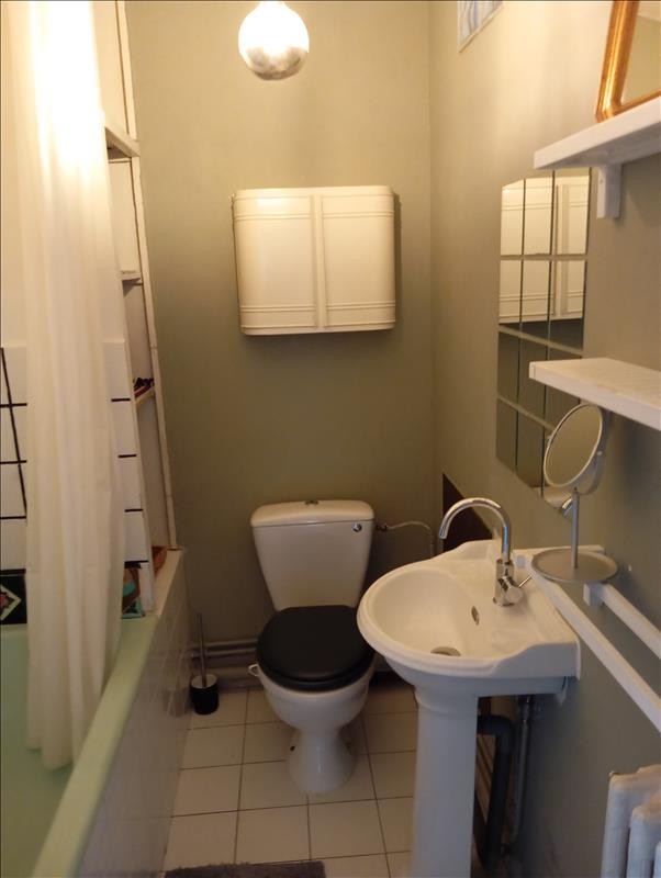 Location Appartement à Paris Entrepôt 10e arrondissement 2 pièces