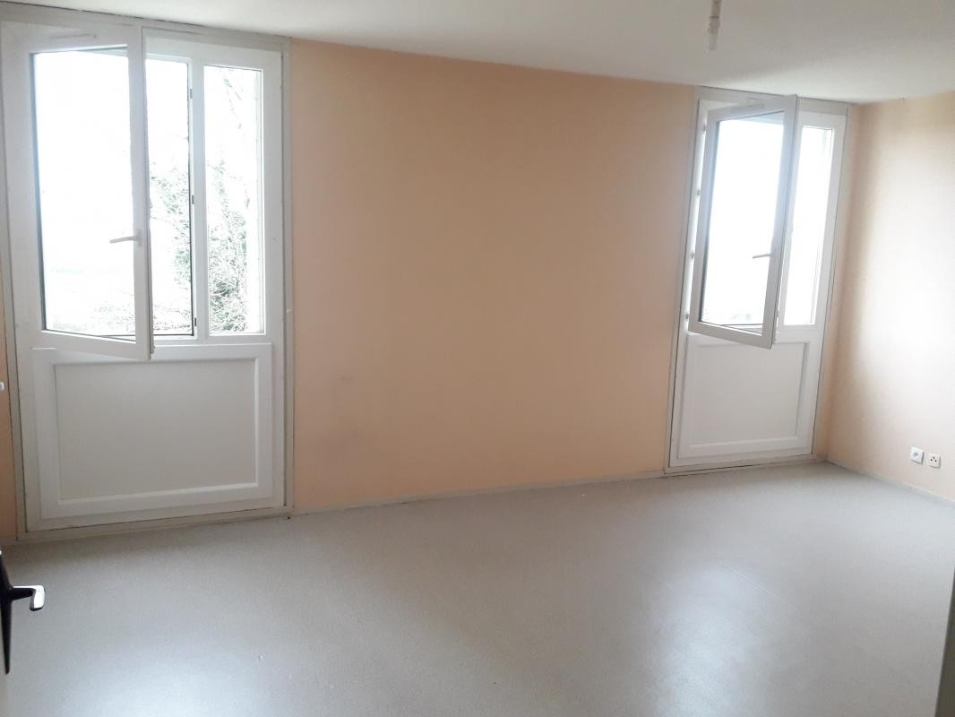 Location Appartement à Saulieu 1 pièce