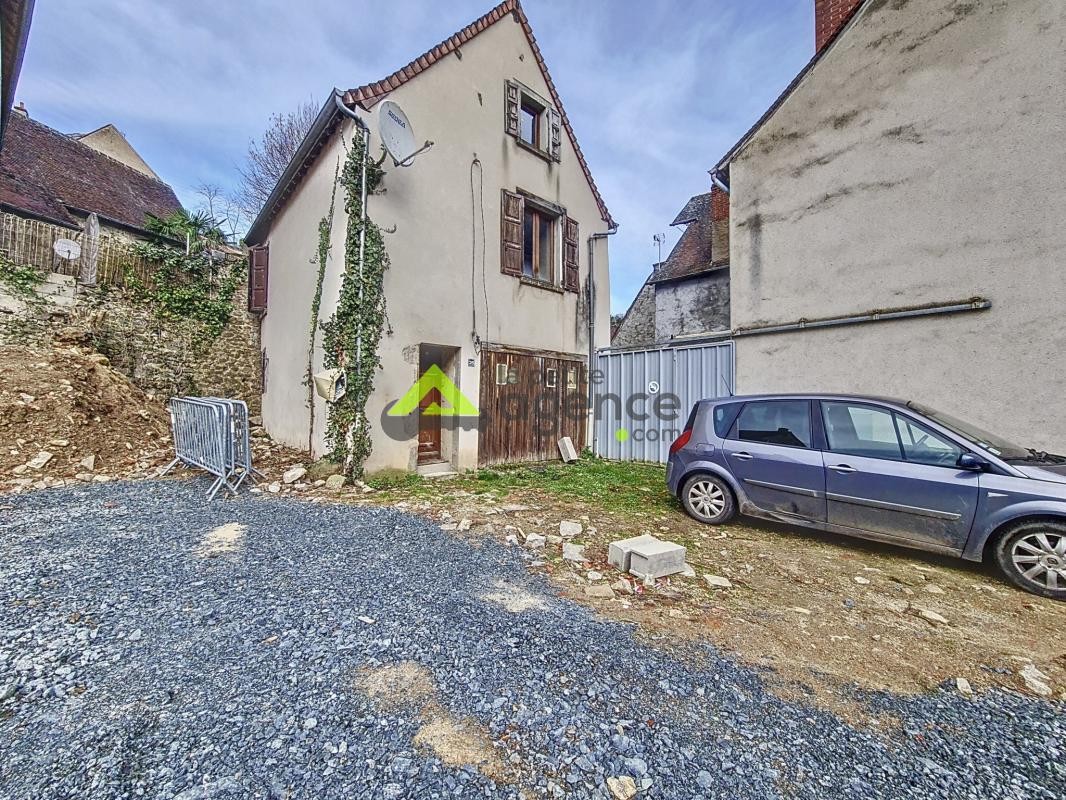 Vente Maison à Chambon-sur-Voueize 2 pièces