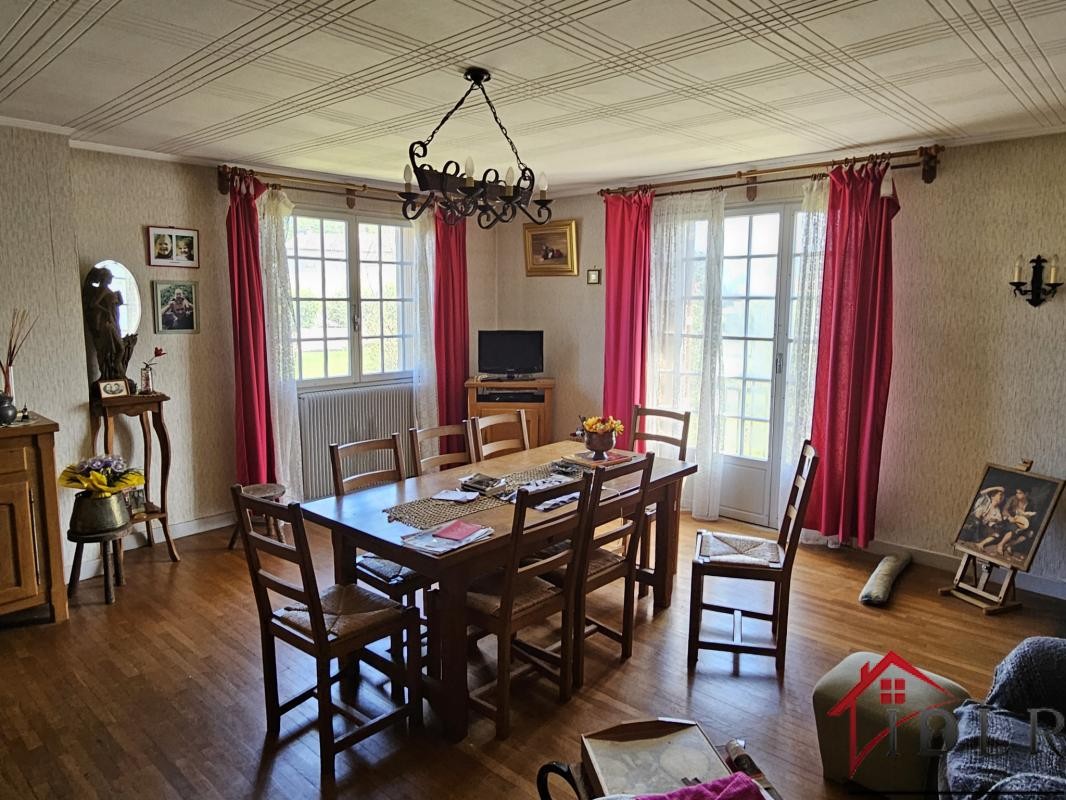 Vente Maison à Vaux-sur-Blaise 8 pièces