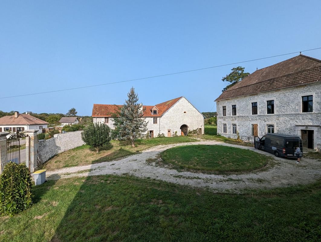 Vente Maison à Bouhans-lès-Montbozon 23 pièces