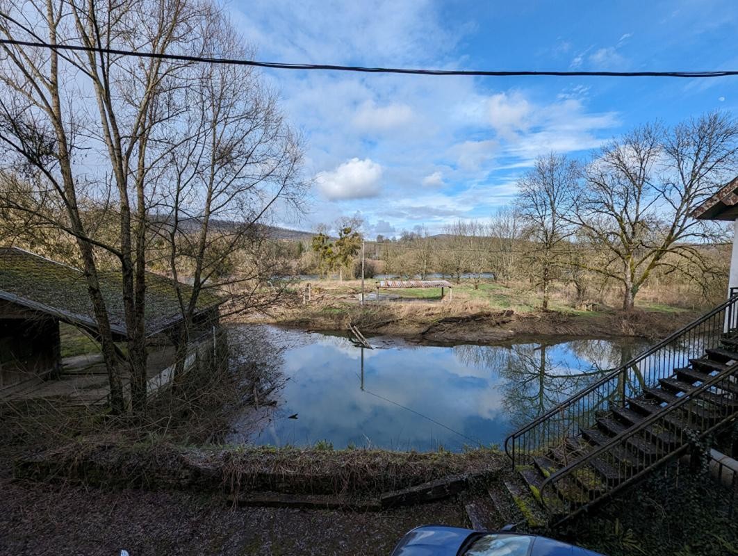 Vente Maison à Roche-lès-Clerval 18 pièces