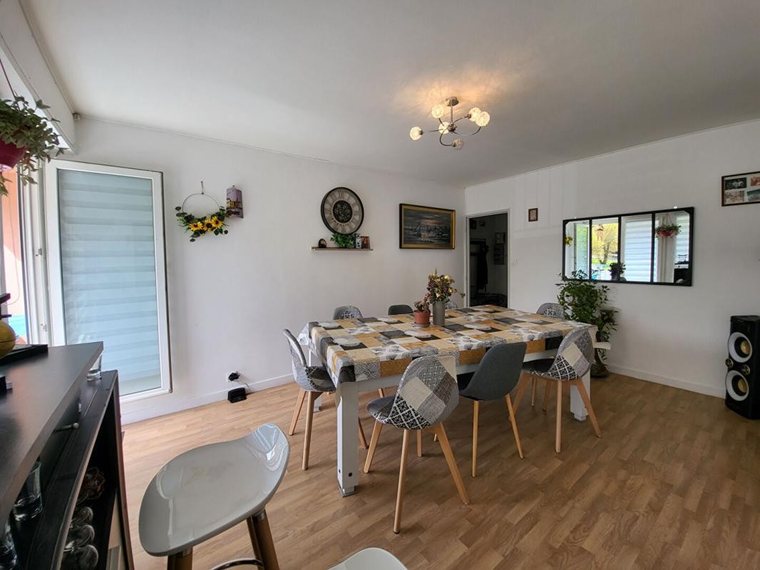 Vente Appartement à Grand-Charmont 5 pièces