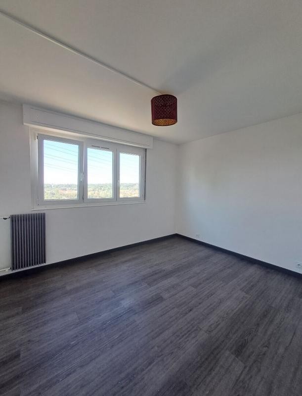 Vente Appartement à Grand-Charmont 5 pièces