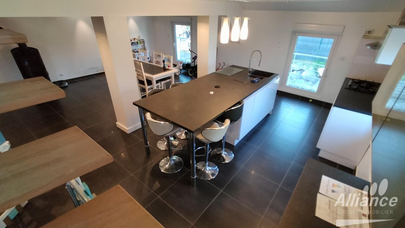 Vente Appartement à Frahier-et-Chatebier 5 pièces