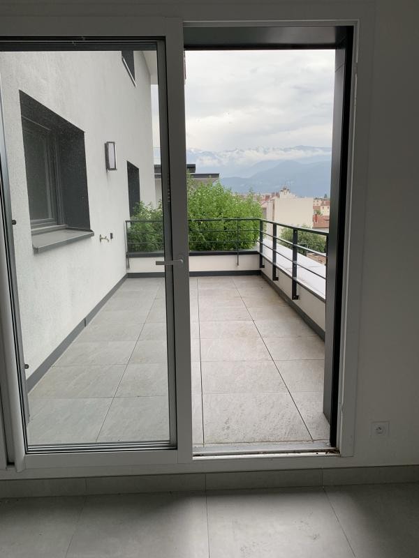 Vente Appartement à Grenoble 5 pièces