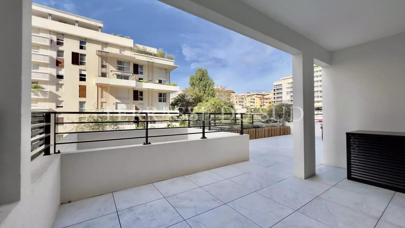 Vente Appartement à Marseille 8e arrondissement 4 pièces