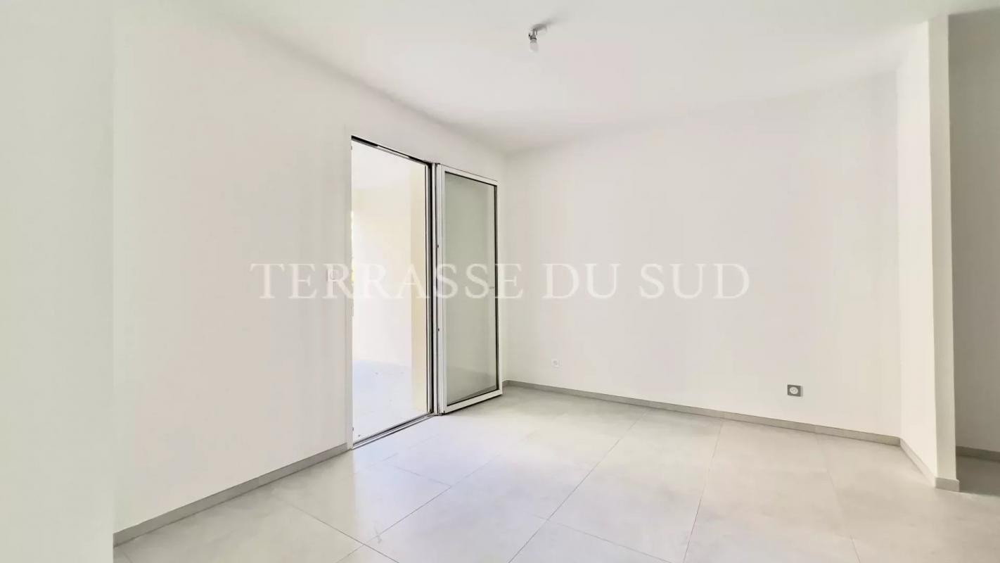 Vente Appartement à Marseille 8e arrondissement 4 pièces