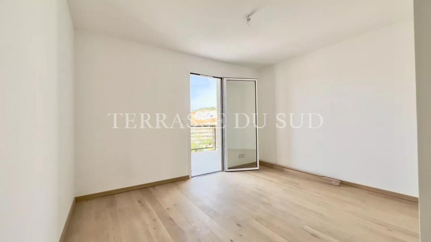 Vente Appartement à Marseille 8e arrondissement 4 pièces