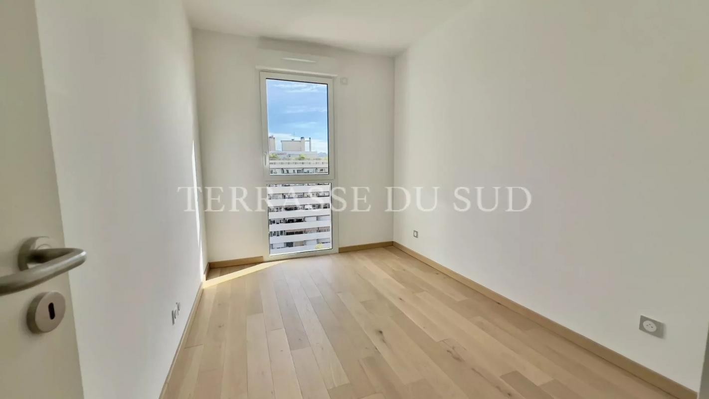 Vente Appartement à Marseille 8e arrondissement 4 pièces