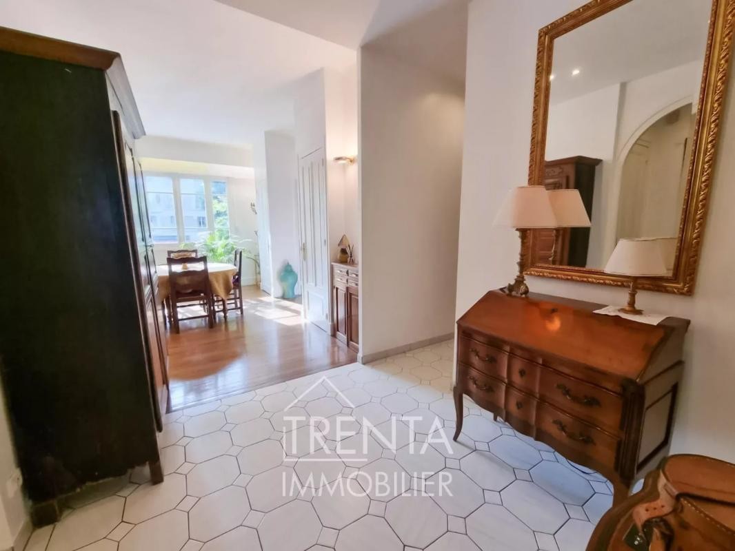 Vente Appartement à Grenoble 5 pièces