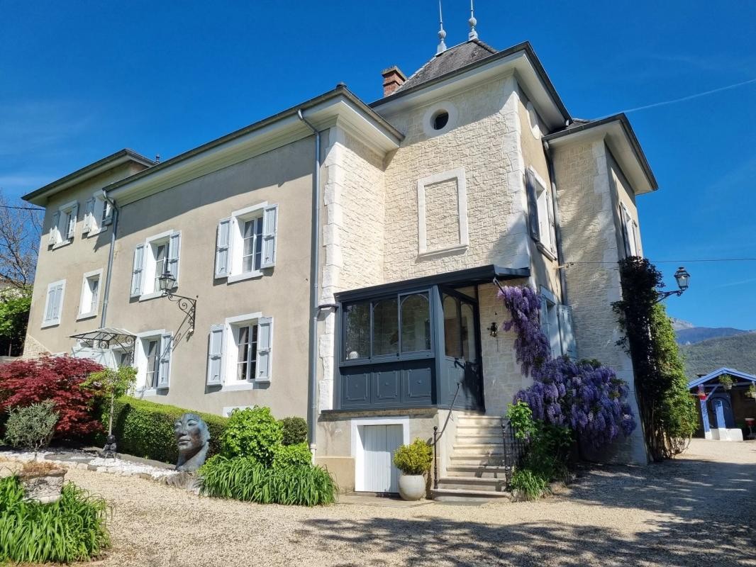 Vente Maison à Saint-Jean-de-Moirans 11 pièces