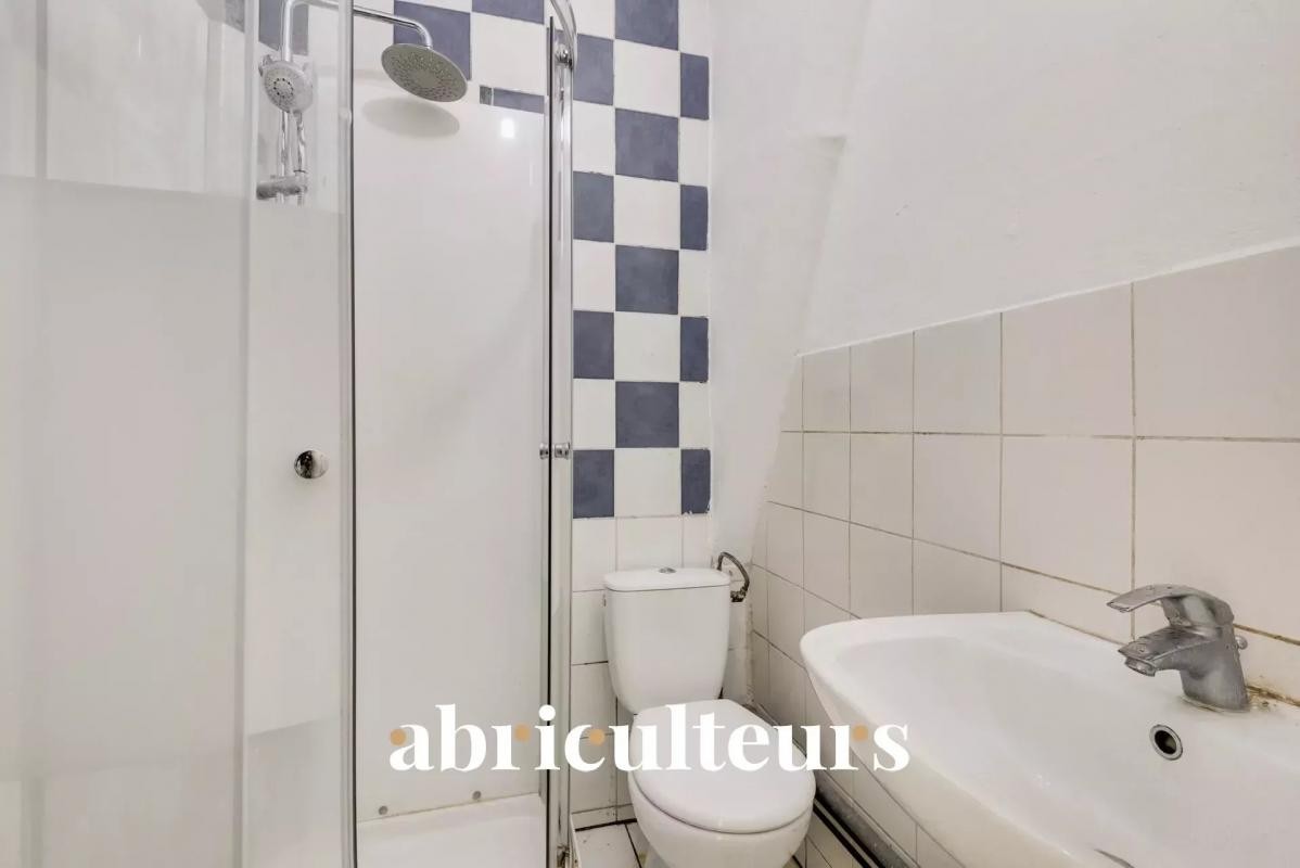 Vente Appartement à Paris Butte-Montmartre 18e arrondissement 2 pièces