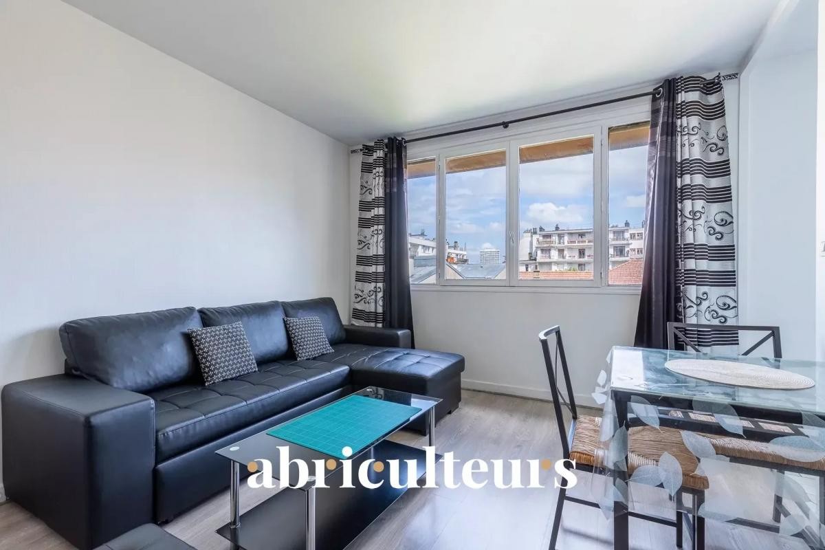 Vente Appartement à Paris Butte-Montmartre 18e arrondissement 1 pièce