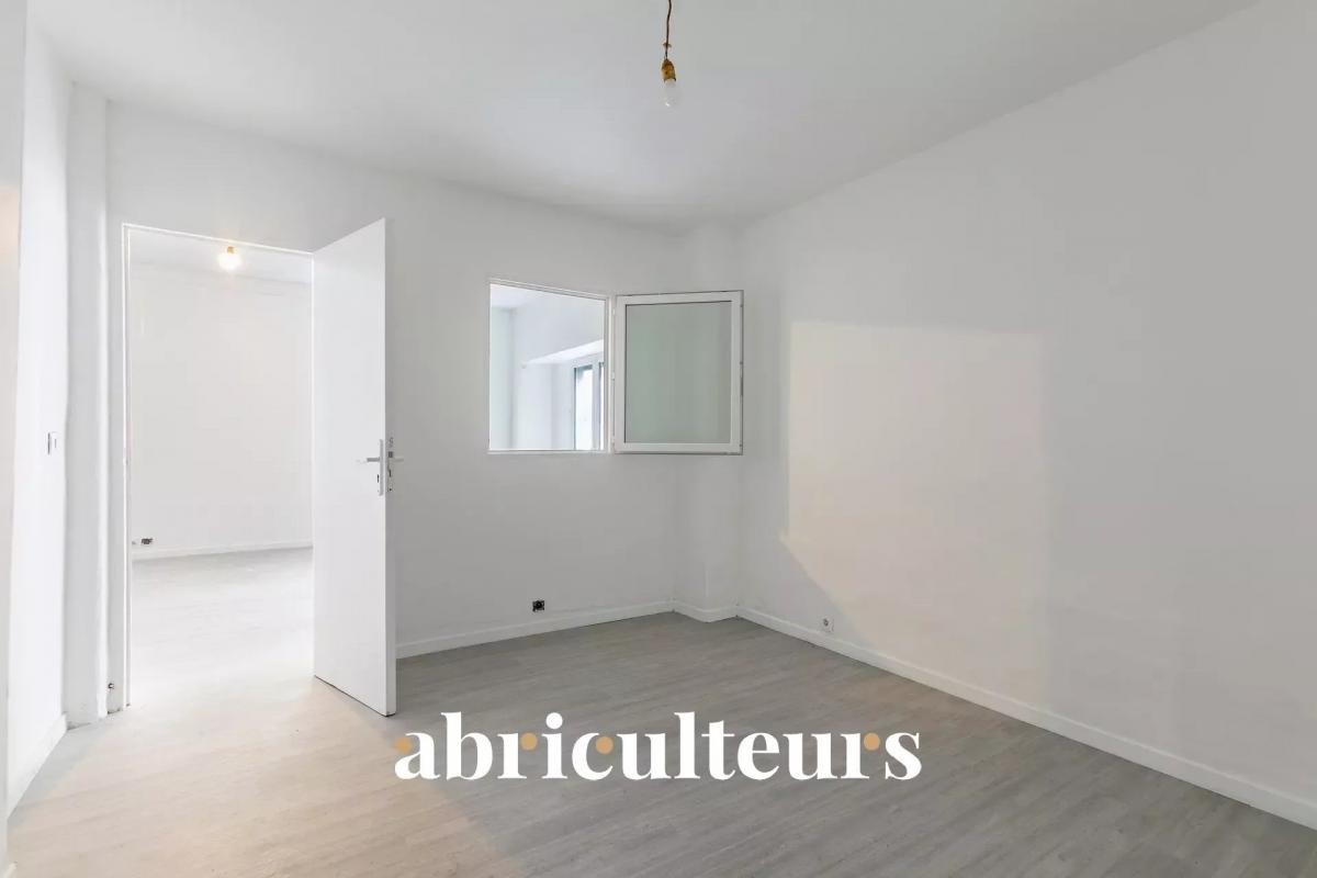 Vente Appartement à Paris Ménilmontant 20e arrondissement 3 pièces