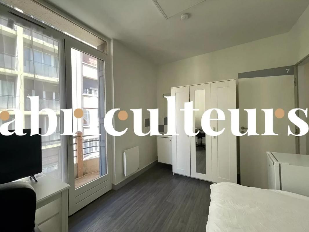 Vente Appartement à Saint-Étienne 10 pièces