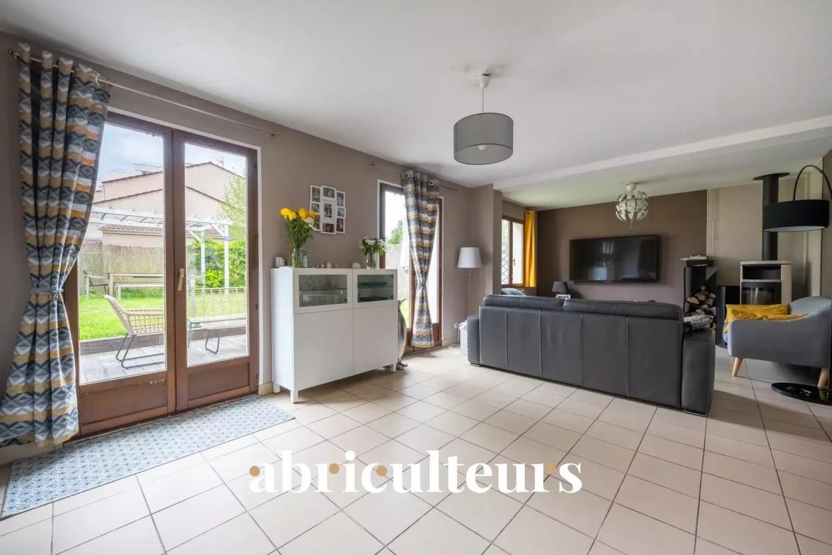 Vente Maison à Poissy 9 pièces