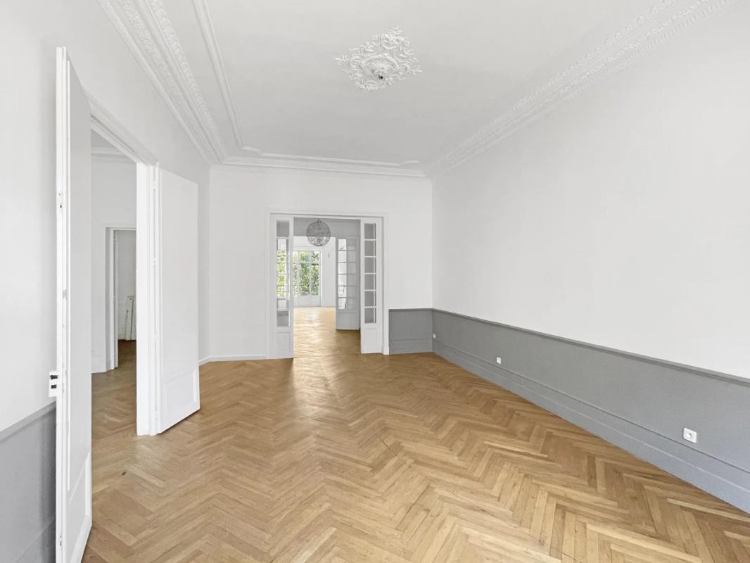 Vente Appartement à Marseille 8e arrondissement 7 pièces