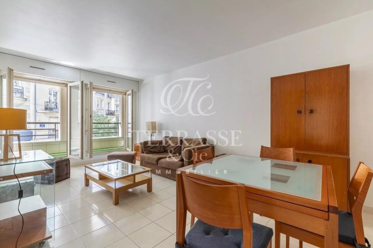 Vente Appartement à Paris Butte-Montmartre 18e arrondissement 2 pièces