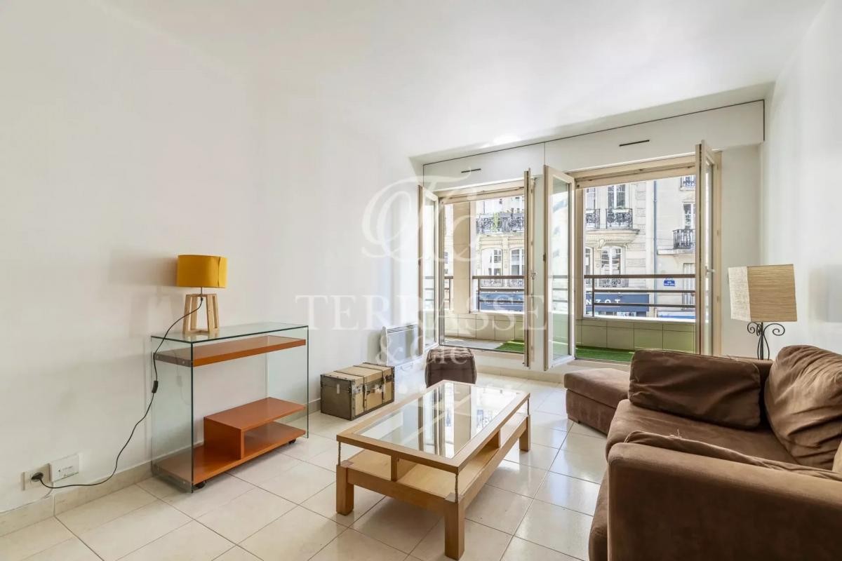 Vente Appartement à Paris Butte-Montmartre 18e arrondissement 2 pièces