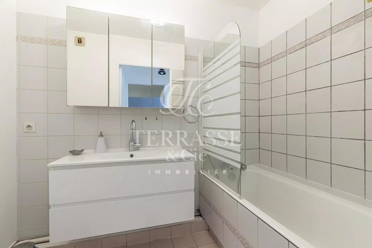 Vente Appartement à Paris Butte-Montmartre 18e arrondissement 2 pièces