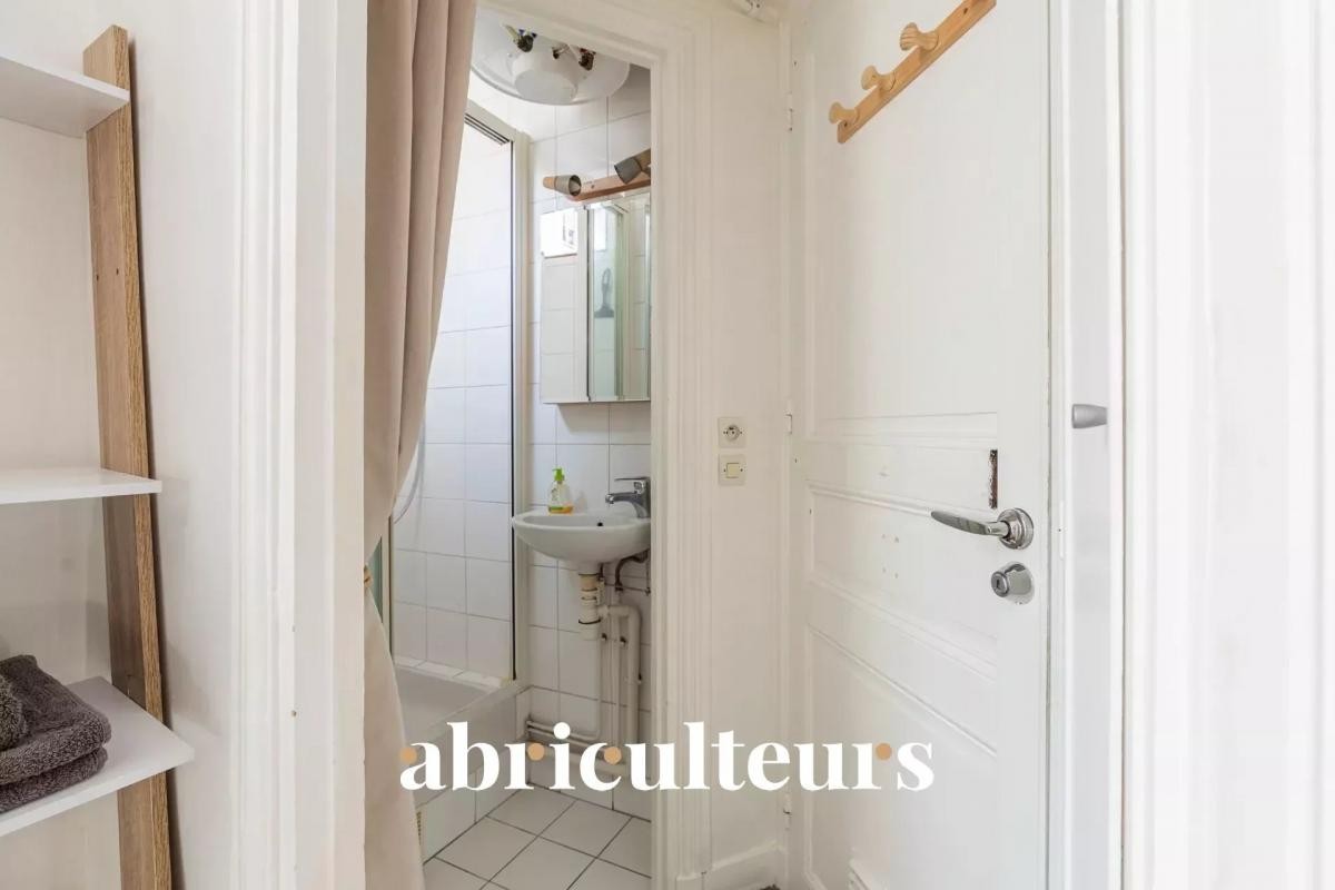 Vente Appartement à Paris Vaugirard 15e arrondissement 1 pièce