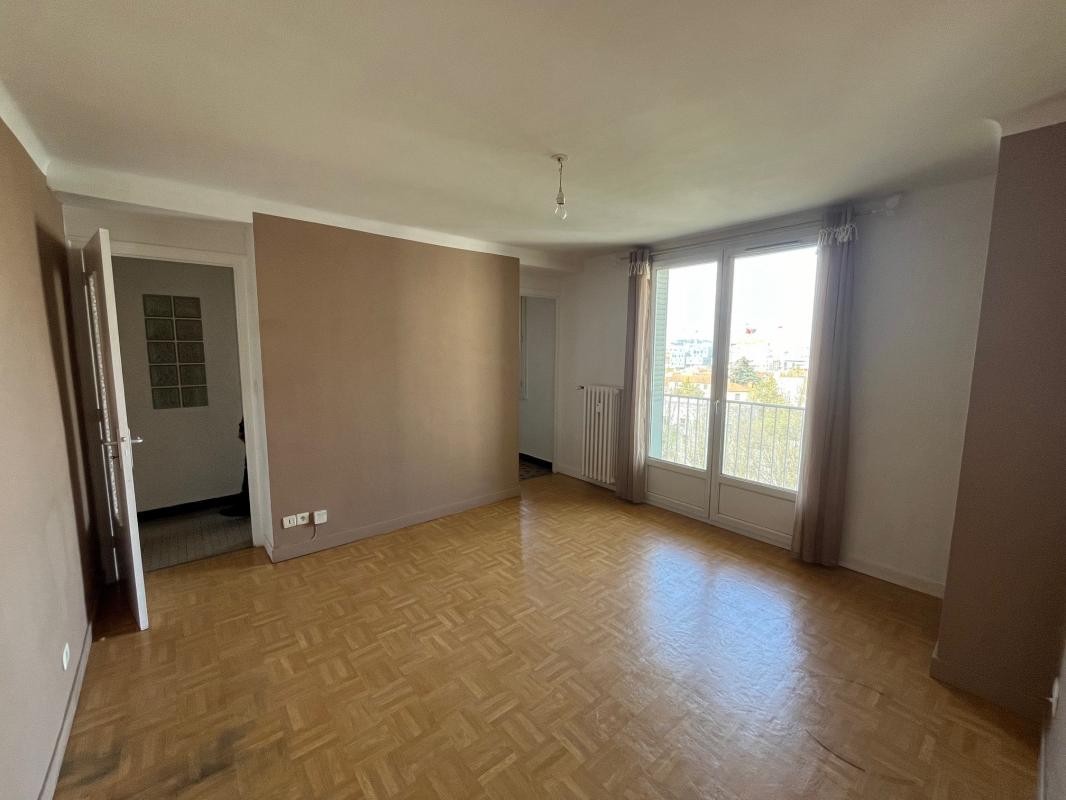 Vente Appartement à Lyon 8e arrondissement 3 pièces