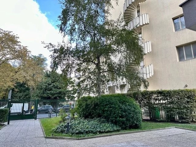 Vente Appartement à Paris Vaugirard 15e arrondissement 1 pièce