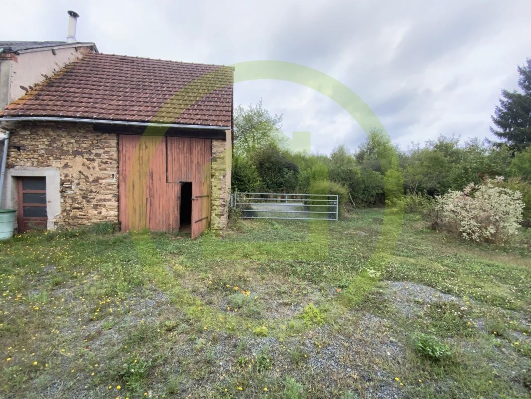 Vente Garage / Parking à Moutier-Malcard 1 pièce