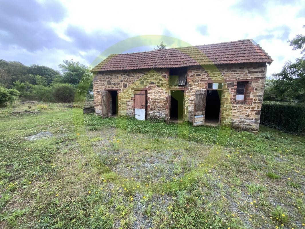 Vente Garage / Parking à Moutier-Malcard 1 pièce