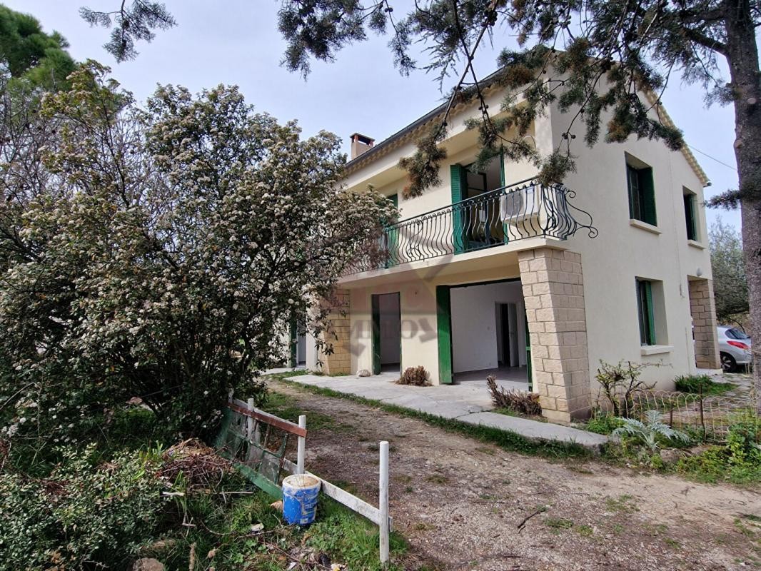 Vente Maison à Saint-Geniès-de-Malgoirès 12 pièces