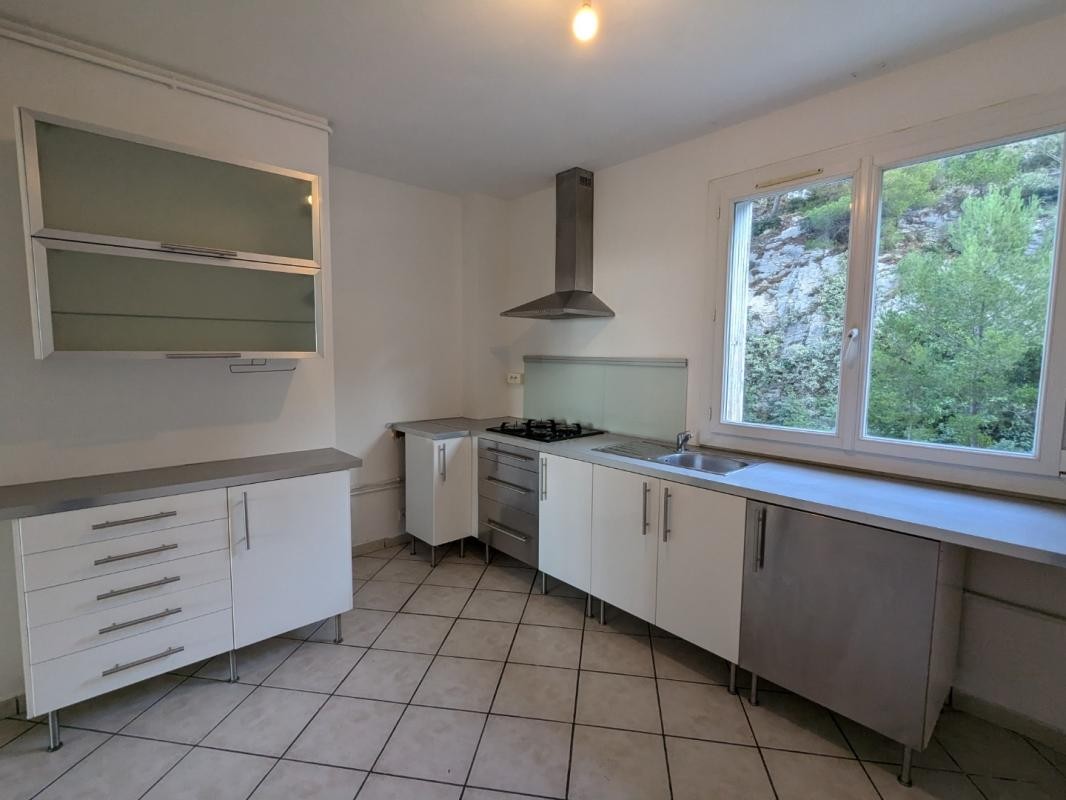 Vente Appartement à Marseille 9e arrondissement 3 pièces