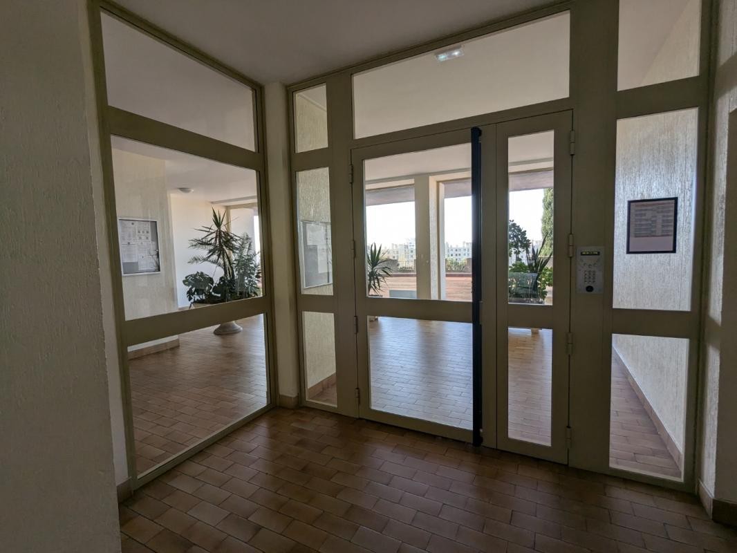 Vente Appartement à Marseille 9e arrondissement 3 pièces