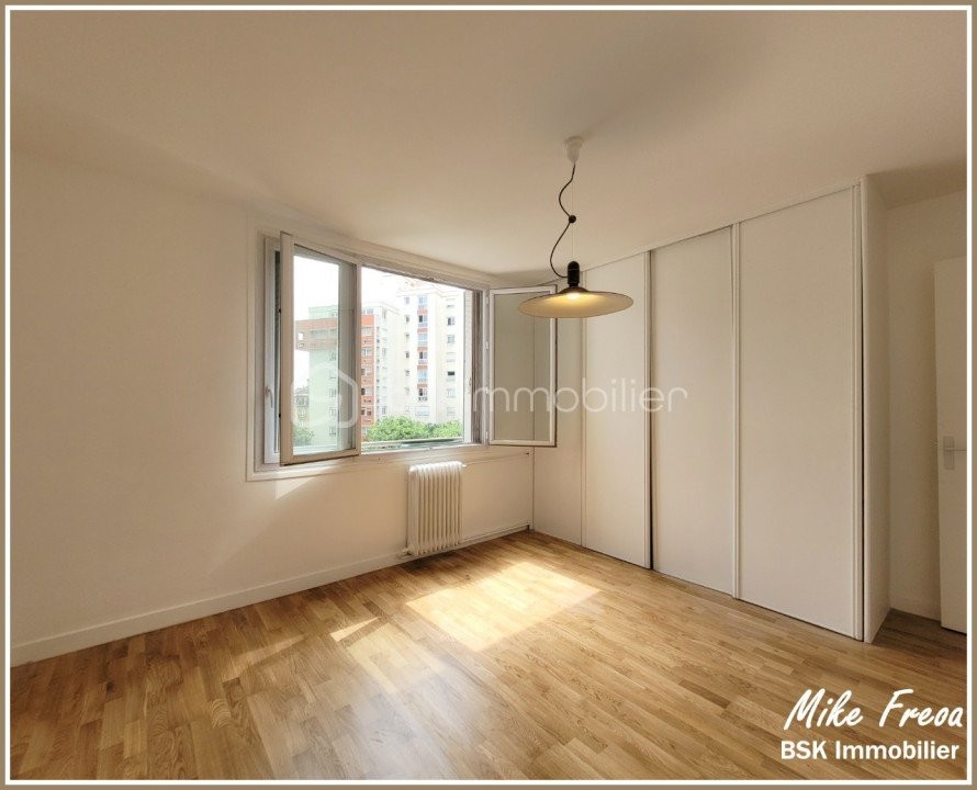 Vente Appartement à Paris Ménilmontant 20e arrondissement 4 pièces