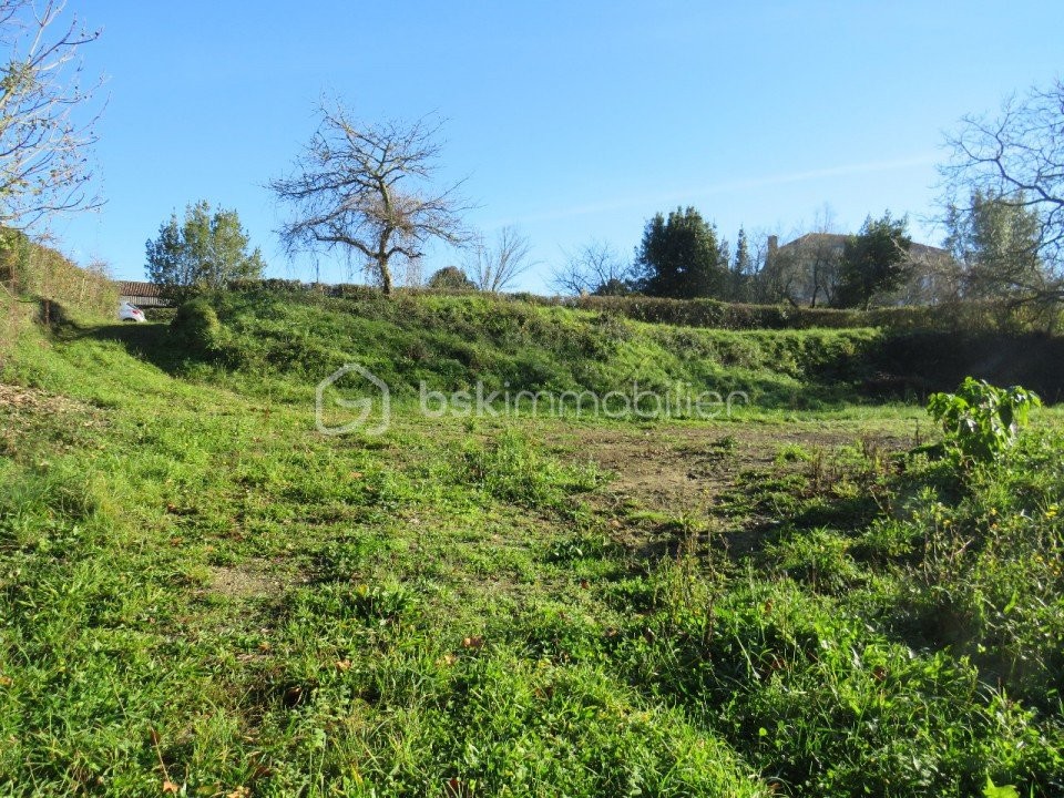 Vente Terrain à Aire-sur-l'Adour 0 pièce