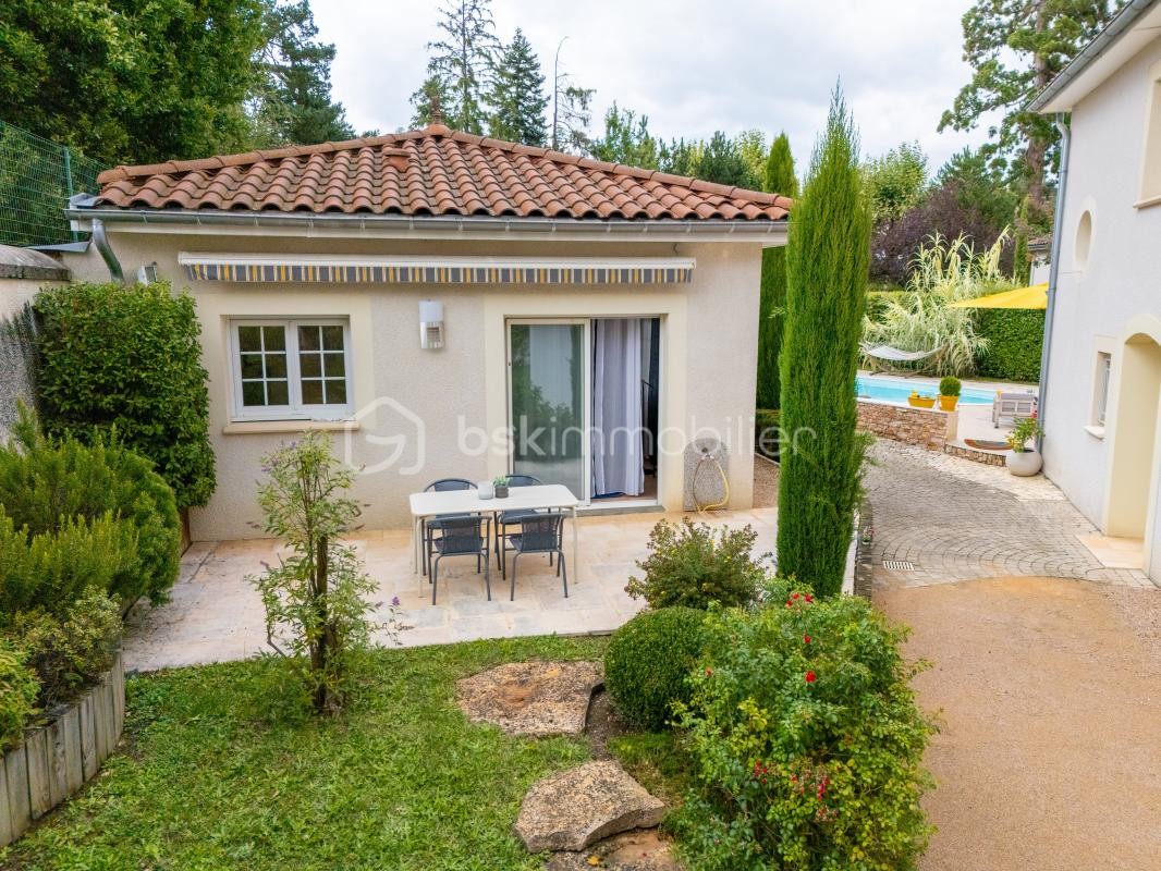 Vente Maison à Saint-Priest-en-Jarez 8 pièces