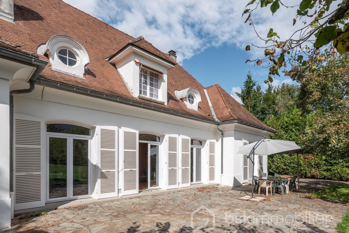 Vente Maison à Brié-et-Angonnes 10 pièces