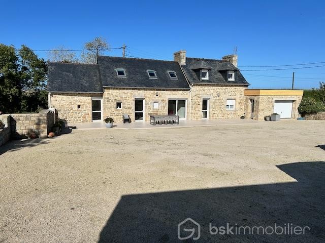 Vente Maison à Cléder 9 pièces