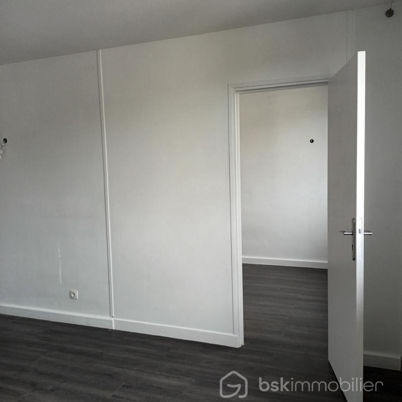 Vente Appartement à Sainte-Geneviève-des-Bois 4 pièces