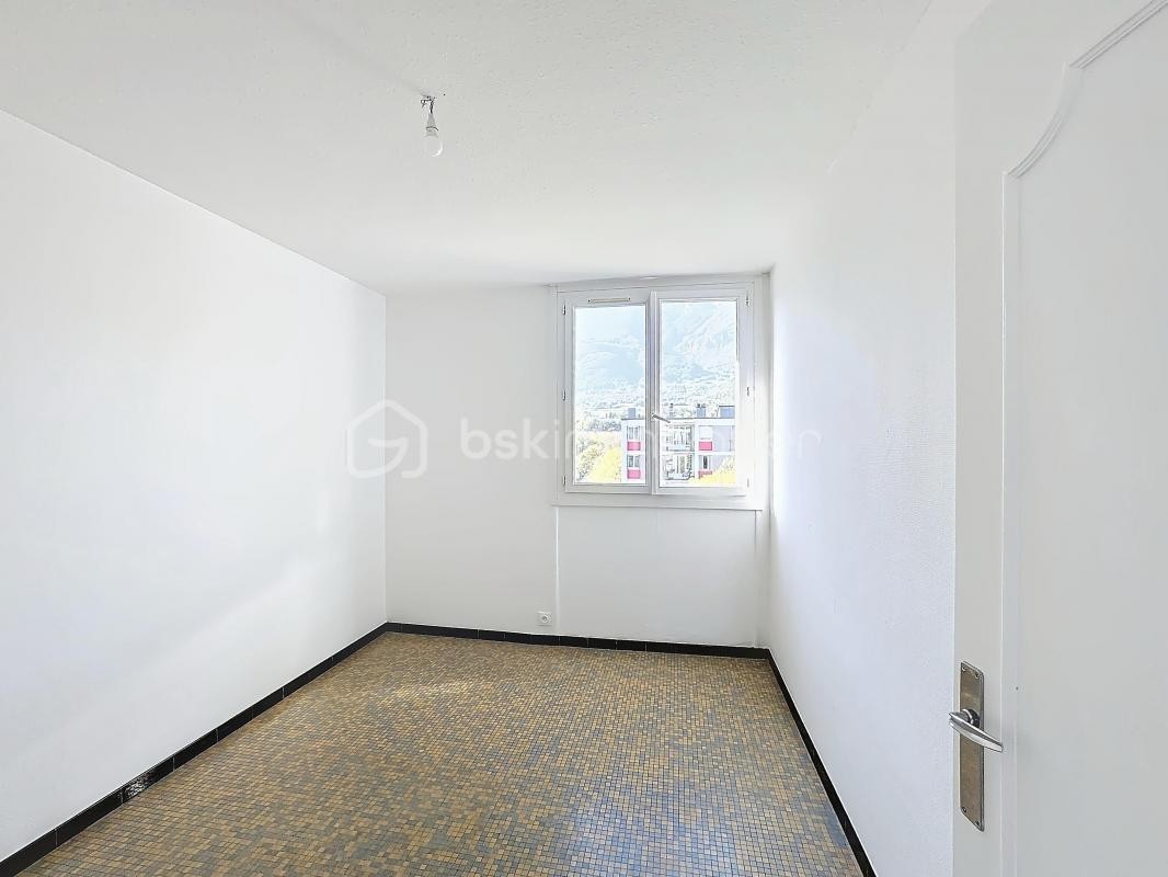 Vente Appartement à le Pont-de-Claix 4 pièces