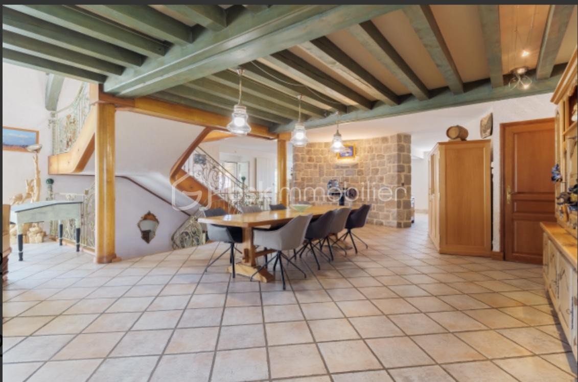 Vente Maison à Saint-Romain-Lachalm 10 pièces