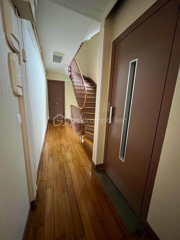 Location Appartement à la Garenne-Colombes 1 pièce