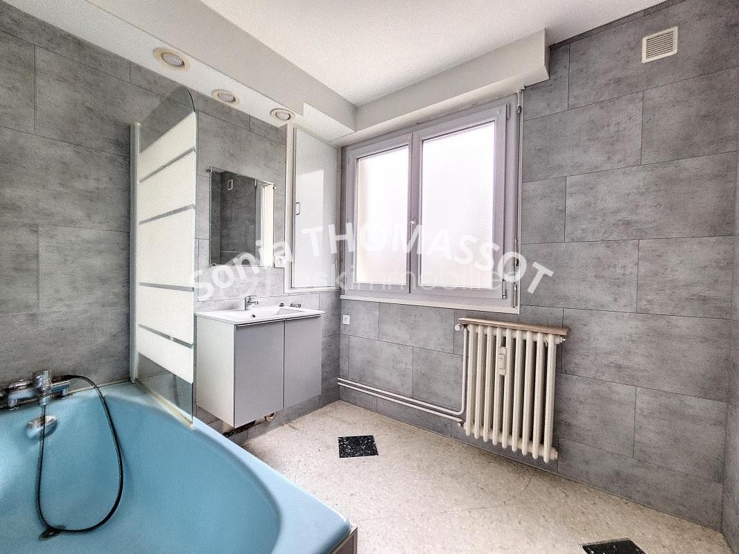 Location Appartement à Saint-Jean-de-Losne 4 pièces