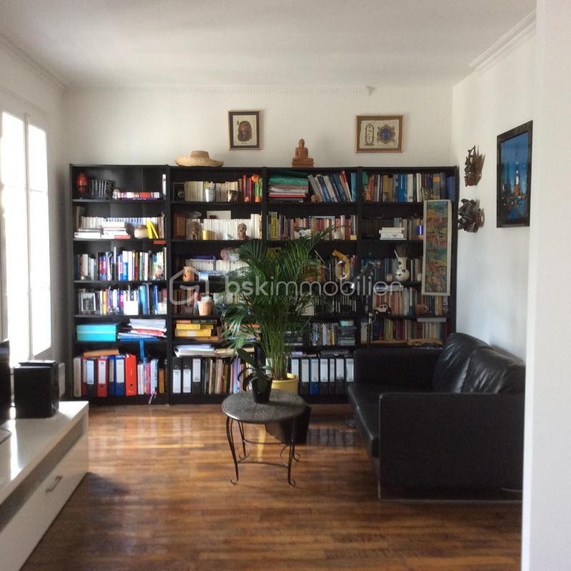 Vente Appartement à Paris Butte-Montmartre 18e arrondissement 3 pièces