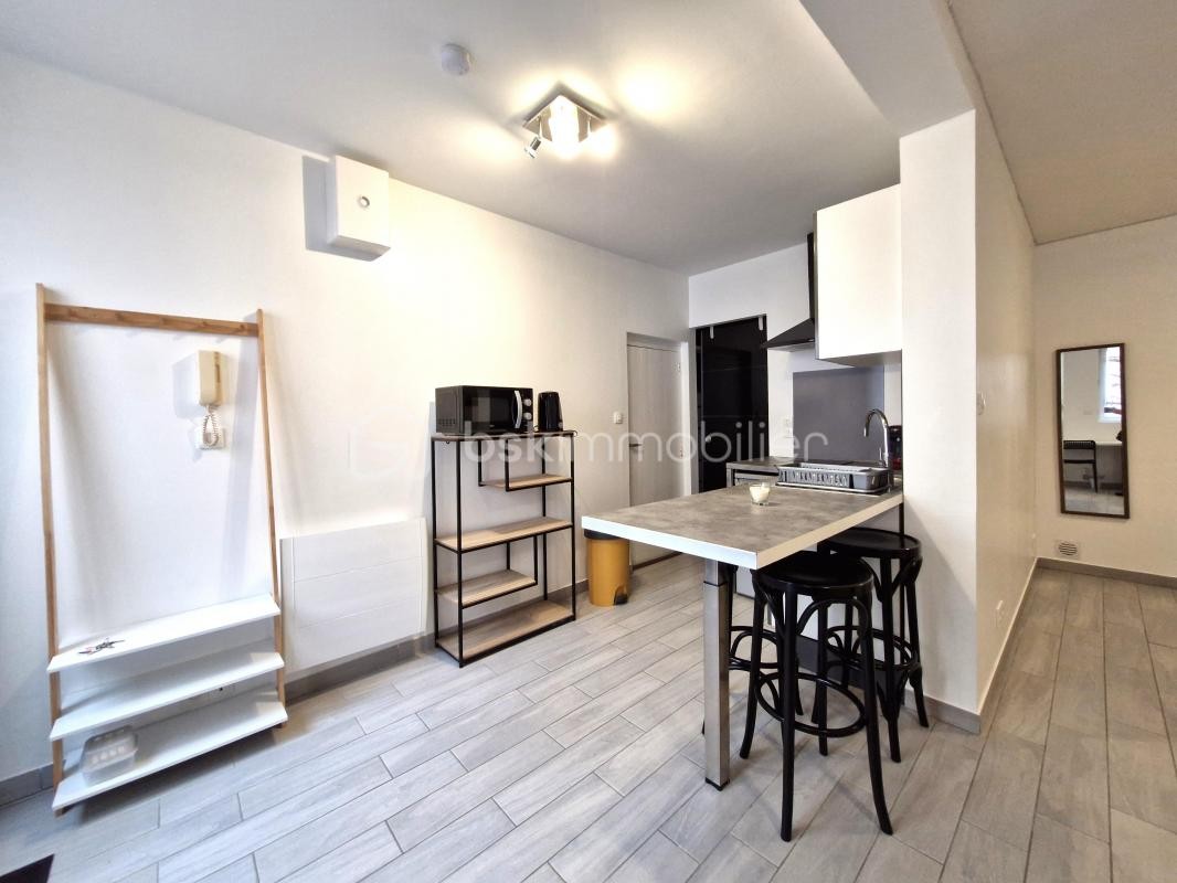 Location Appartement à Reims 1 pièce